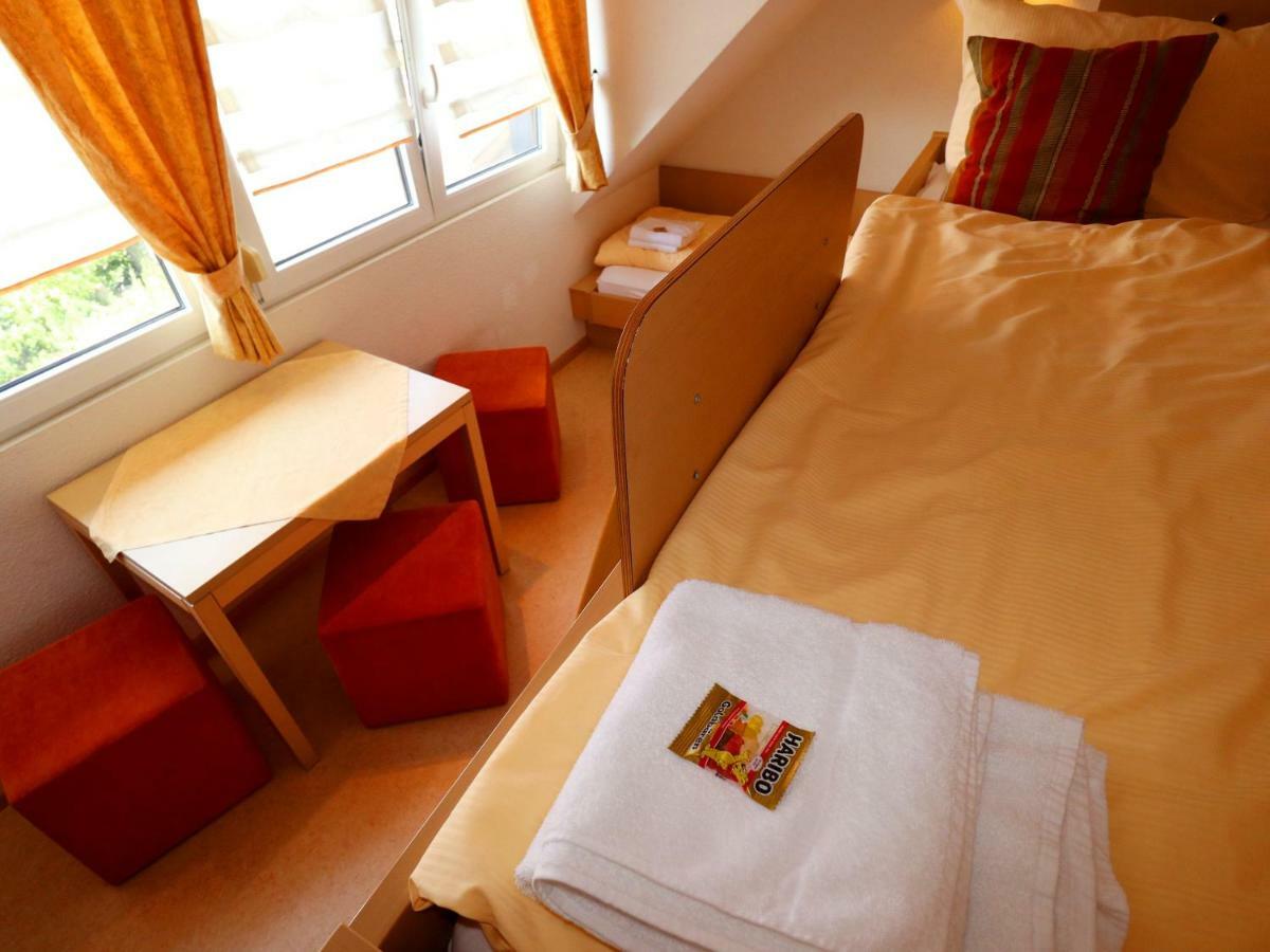 Hotel - Restaurant Hirschen - Werneths Landgasthof Beim Europa- Park Rust Rheinhausen Kültér fotó